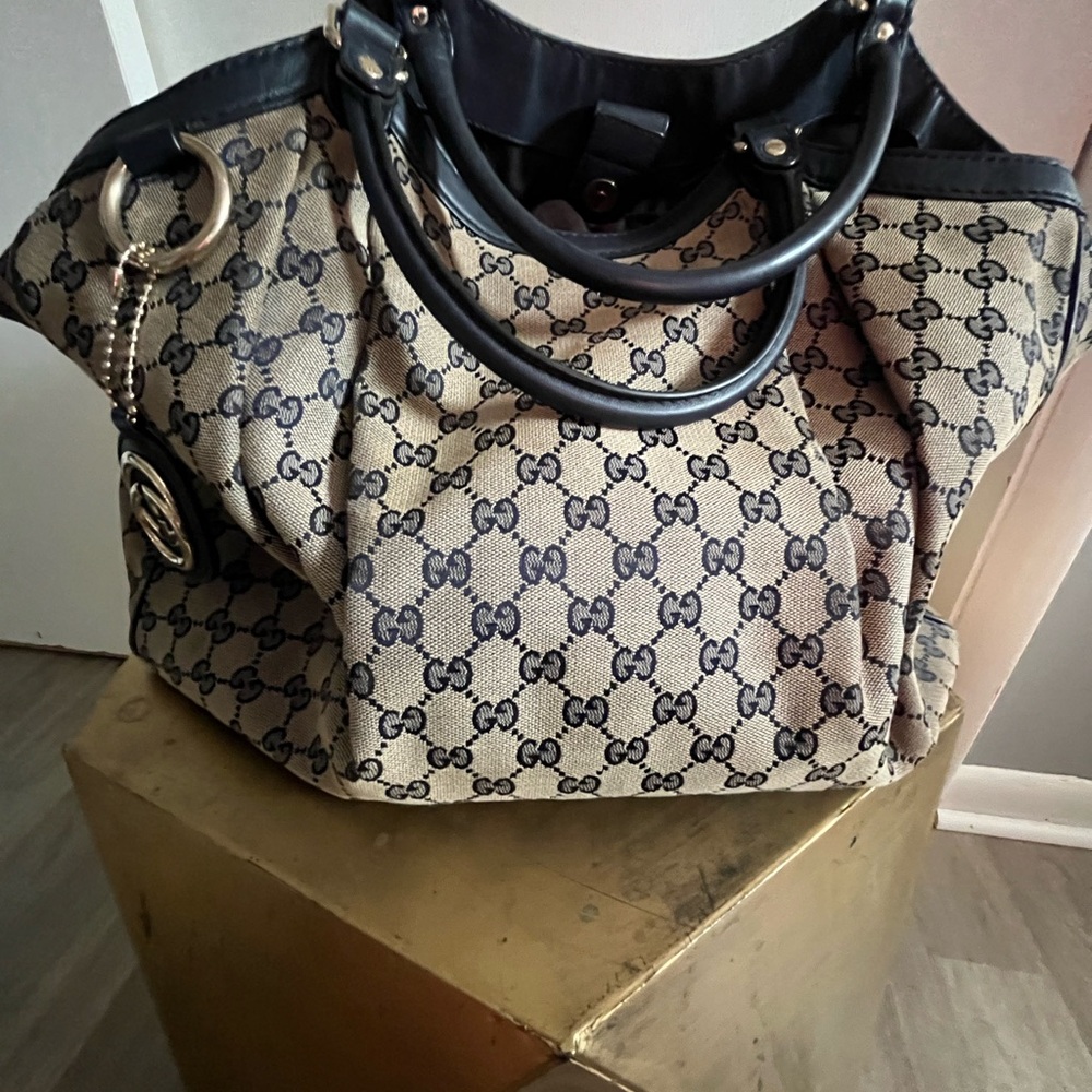 Gucci Sukey Women's Midnight Blue and Tan Bag